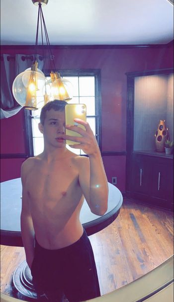 nude ryanryan69xxx United States