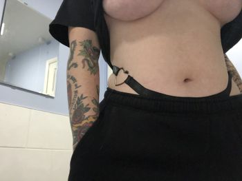 nude sadgoth recording custom content