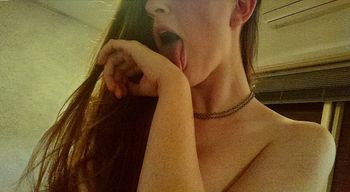 nude sal0philia leaking nude selfie