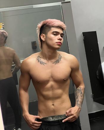 nude sebasnavarrobaby recording male selfie