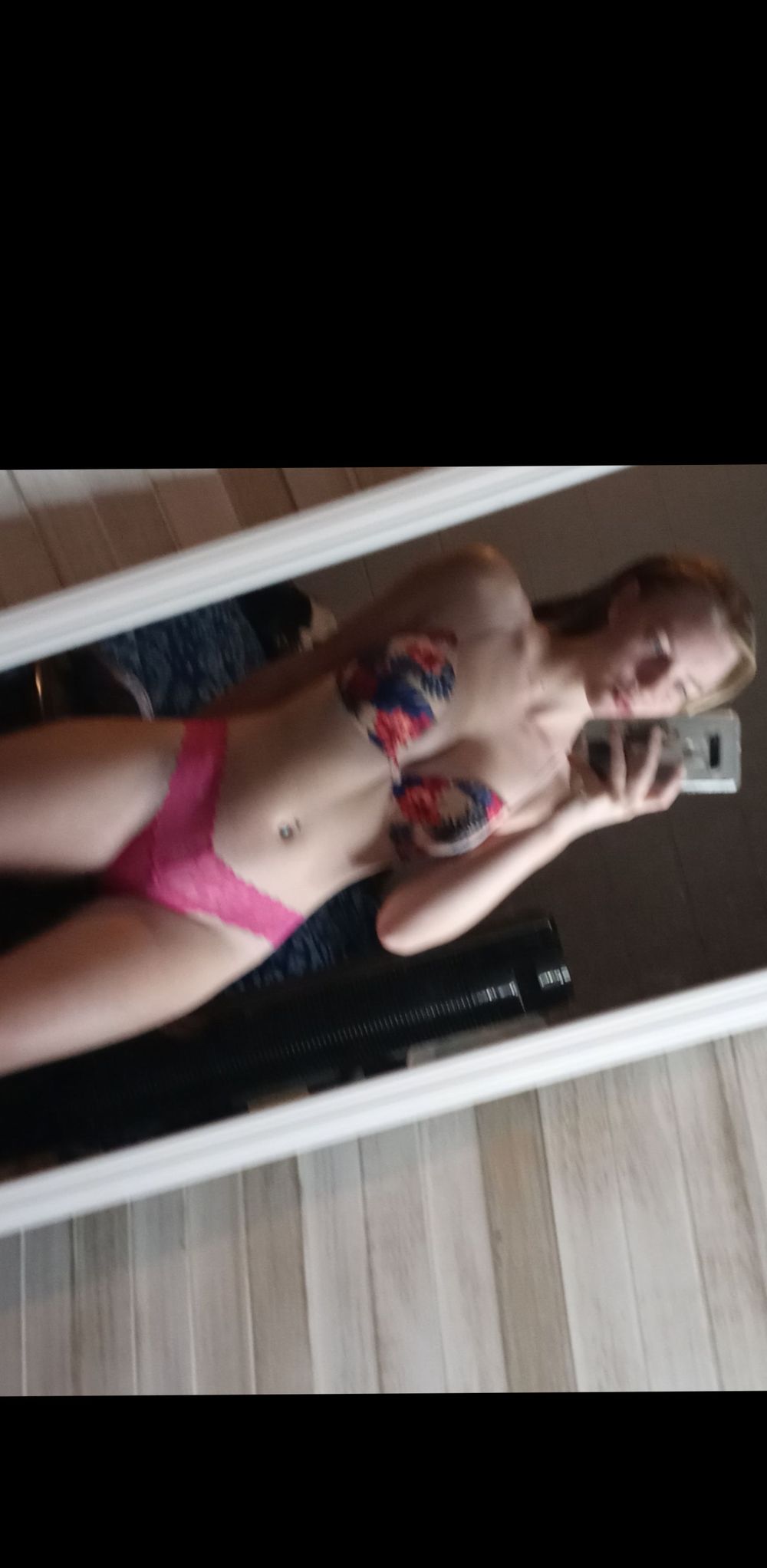 sexylexi1311 OnlyFans posting teen