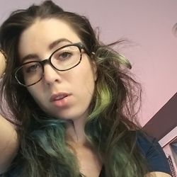 nude sexyserenab posting streamer selfie