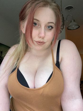 nude shellyshakes3 showing white selfie