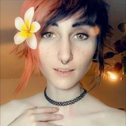 nude shrimpet latina