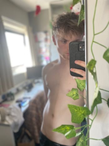 nude sircloud6 leaking united kingdom selfie