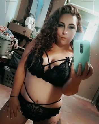 smokingbeauty52 OnlyFans nude selfie