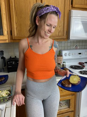 nude snackingwithskyler California