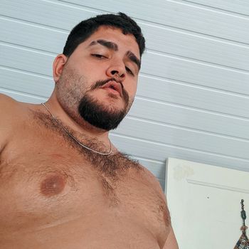 nude softleo posting male