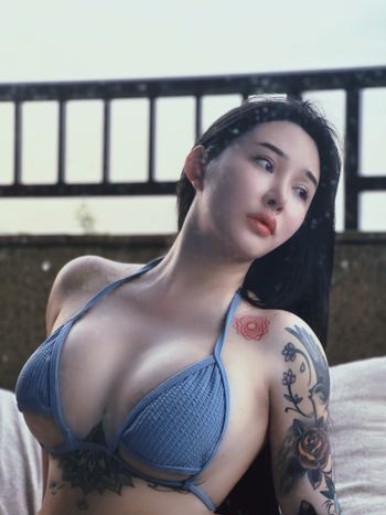 nude songyuxin_hitomi posting lingerie