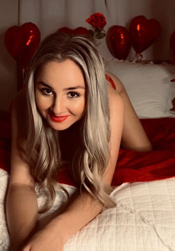 nude southernbellebrookvip recording custom content