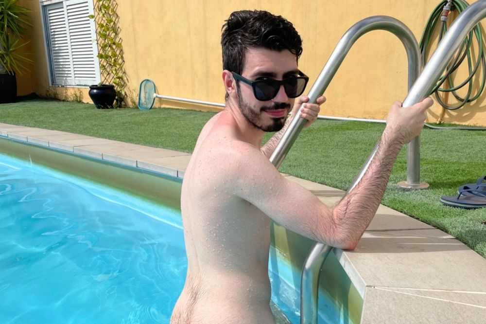 spanishboyxxx OnlyFans doing male