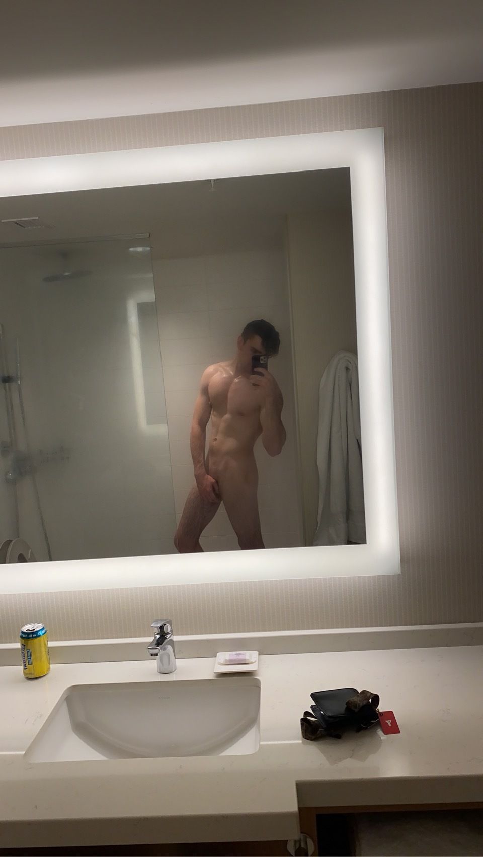 spennyboi6969 OnlyFans showing custom content