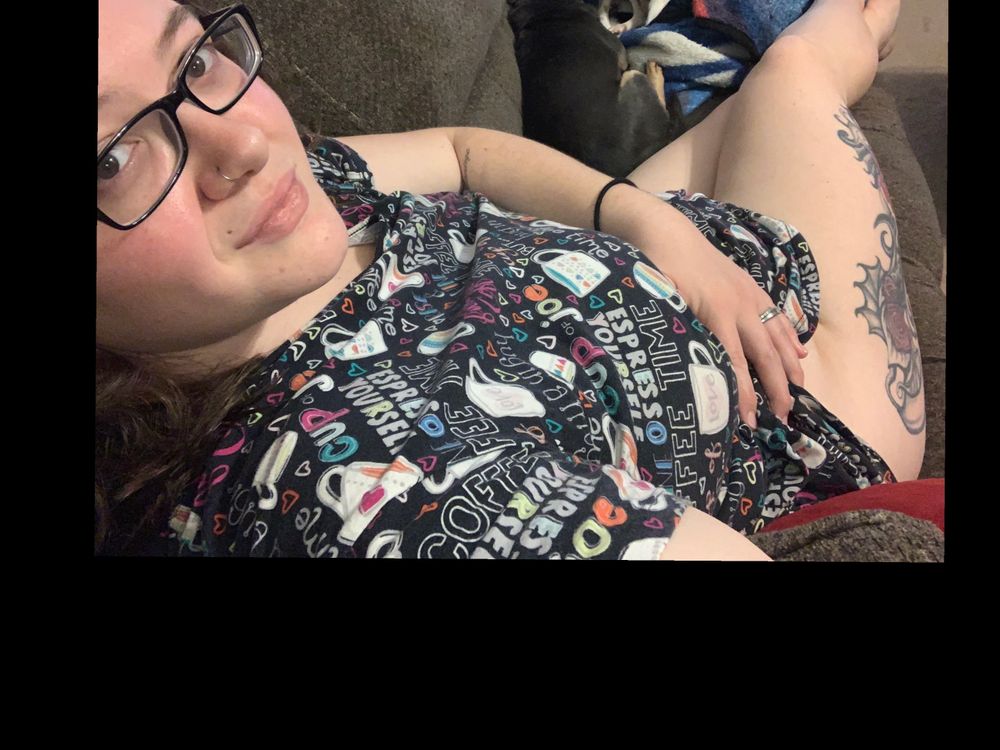 spicymama02 OnlyFans doing custom content