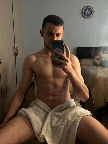 nude sr_venos doing colombia