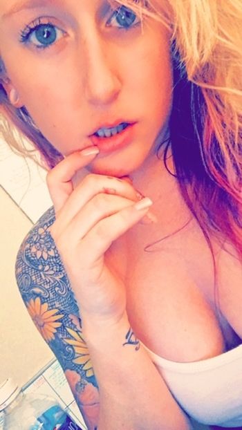 nude stonersugarbuns showing mexican selfie