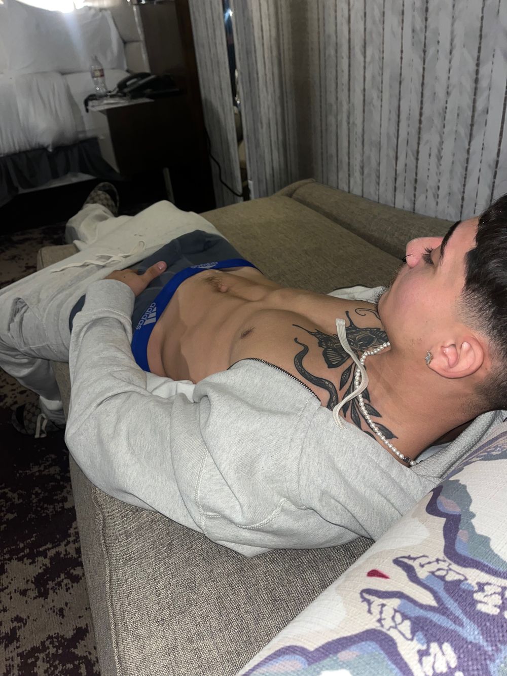 strip4jon OnlyFans recording submissive