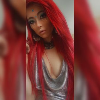 succubus171 OnlyFans nude selfie