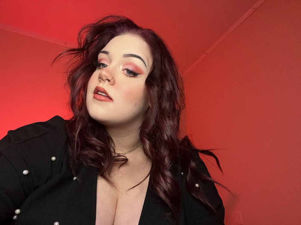 suxanny420.2.0 OnlyFans showing bbw