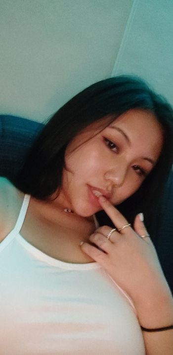 nude tangybratz recording asian selfie