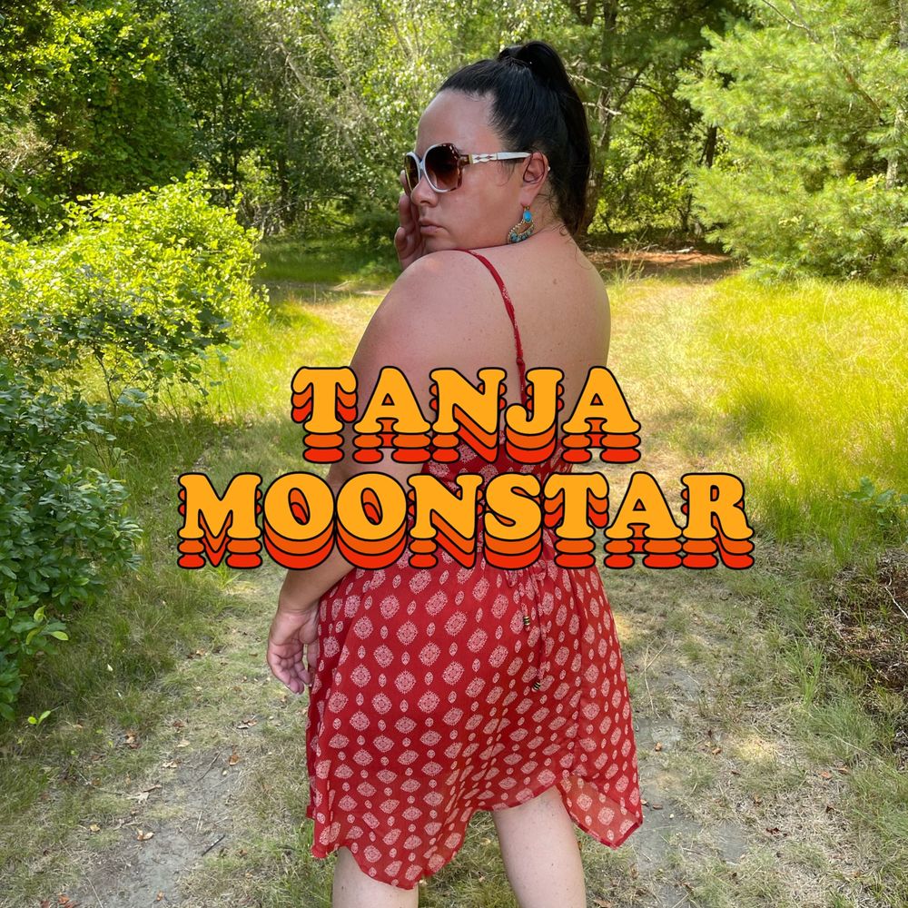 tanjamoonstar OnlyFans recording worn panties