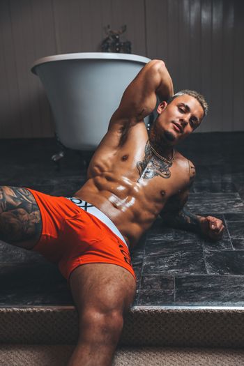 nude tattooedtarzan leaking custom content