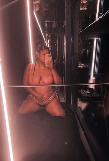 nude teffmonk posting lingerie selfie