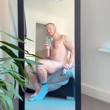 nude the0rangefr0g posting ginger