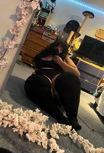 nude thiccflixx recording latina selfie