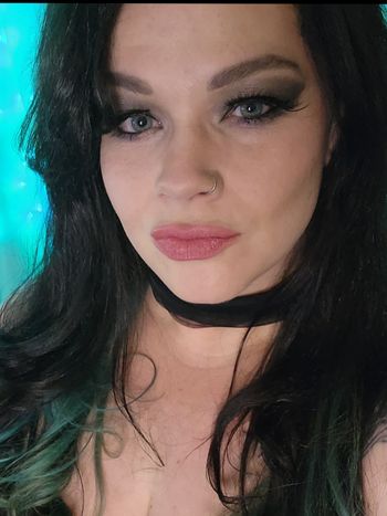 nude thickjinxharleyfree doing squirt