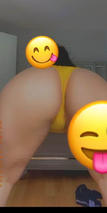 nude thickspanishmami United States