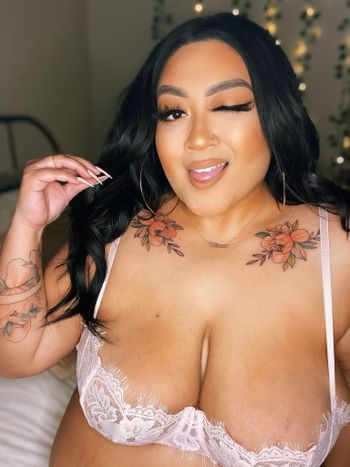 nude thotty_winniethepooh showing submissive