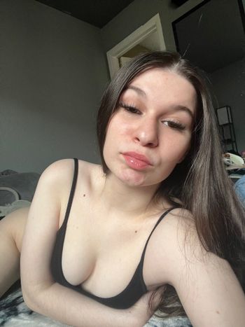 nude tiiaa420 doing exhibitionism selfie