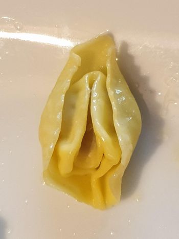 nude tortelliniboobz doing nude