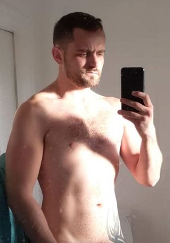 tradieboyben OnlyFans male selfie