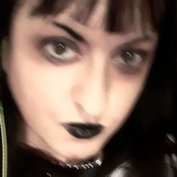 trash-muse OnlyFans messaging