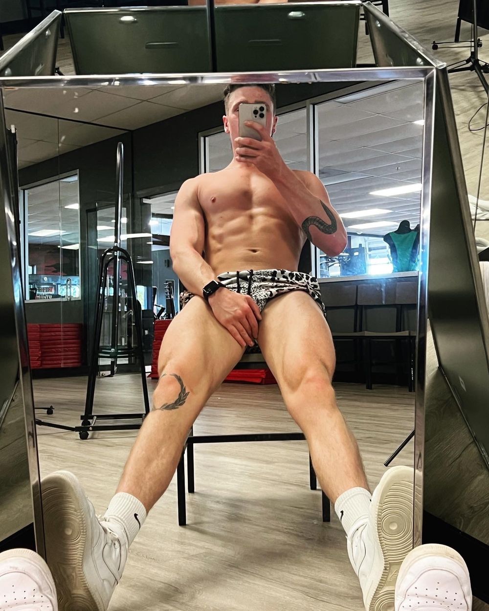 travisstevensx OnlyFans showing cumplay