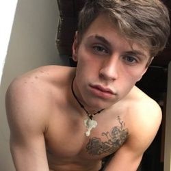 nude troyaccola showing latina selfie