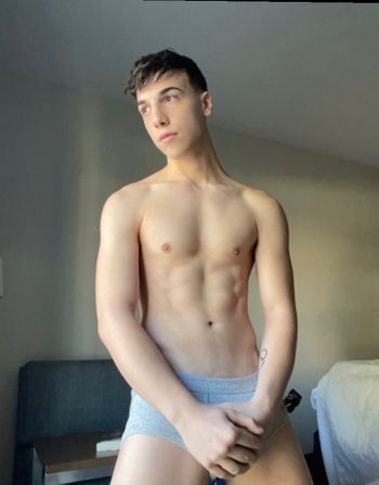 nude troyejacobsxxx leaking streamer