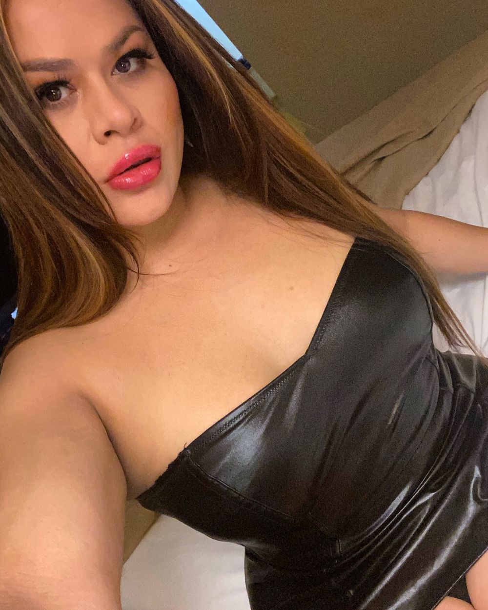 tsloren OnlyFans recording messaging