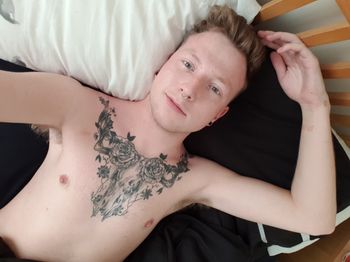 nude twink_johnny1 United States