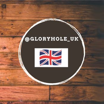 nude ukgloryhole recording live