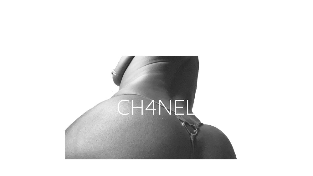 ulovechanel OnlyFans showing anal