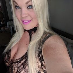 nude valleryvixen leaking fetish