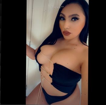 nude vanessasfans leaking submissive selfie