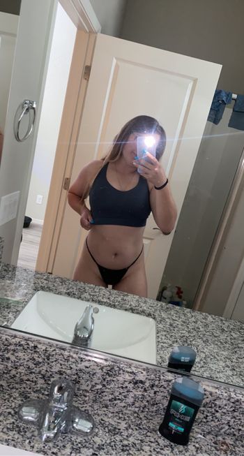 nude vanessawithass showing united states selfie