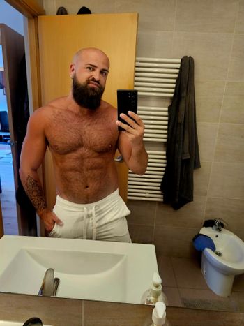 nude vikingobcnfree doing streamer