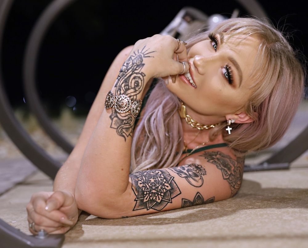 vitaxo OnlyFans recording tattoo