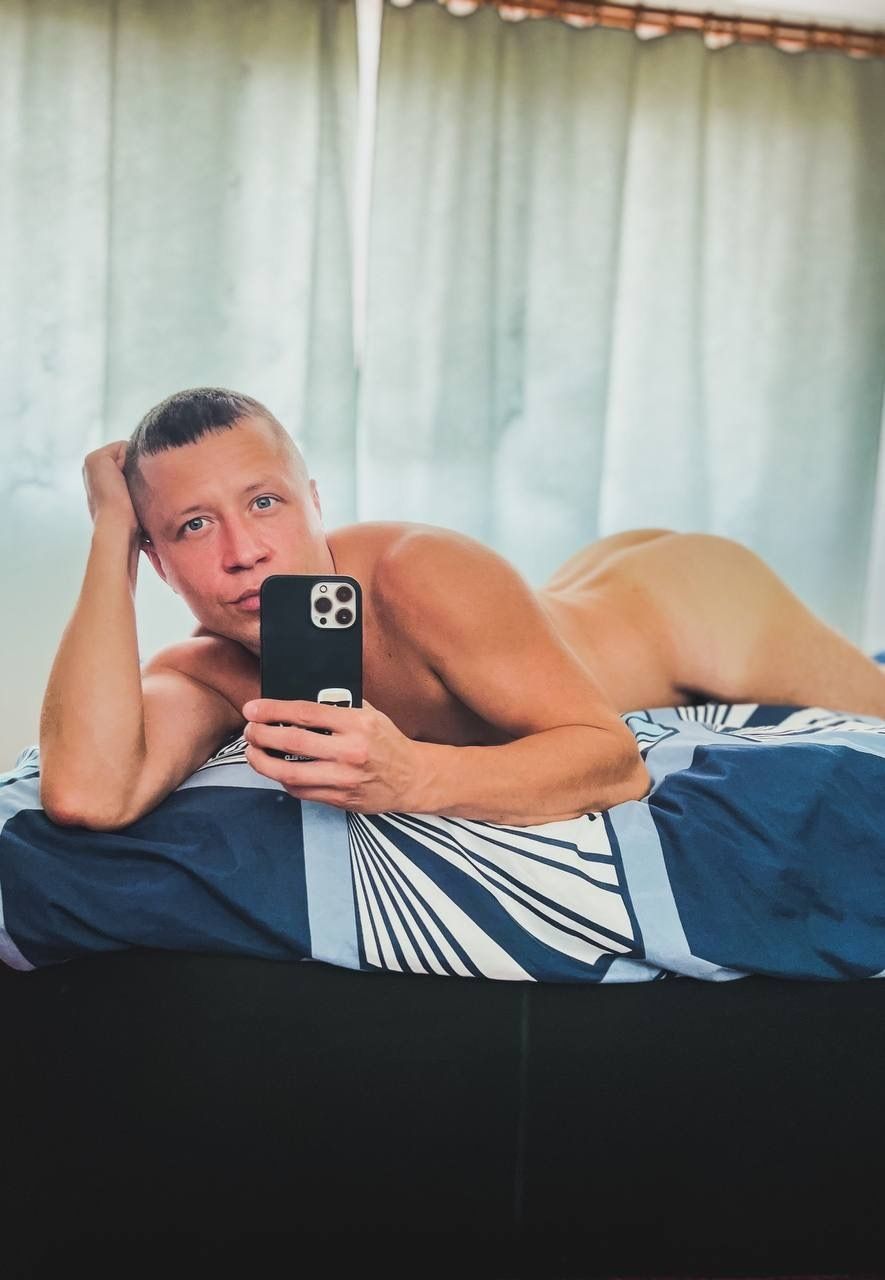 wildart_boy OnlyFans doing czech republic