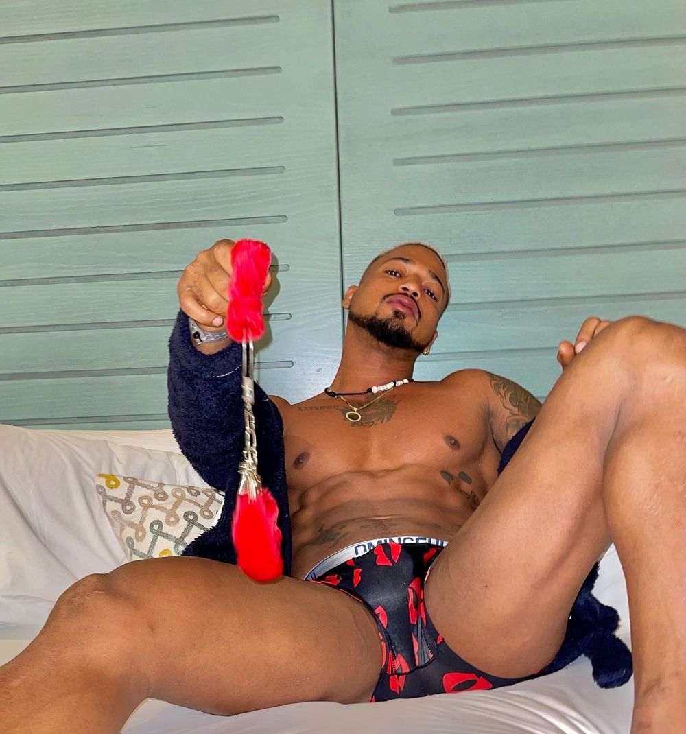 willyvasquez OnlyFans recording male