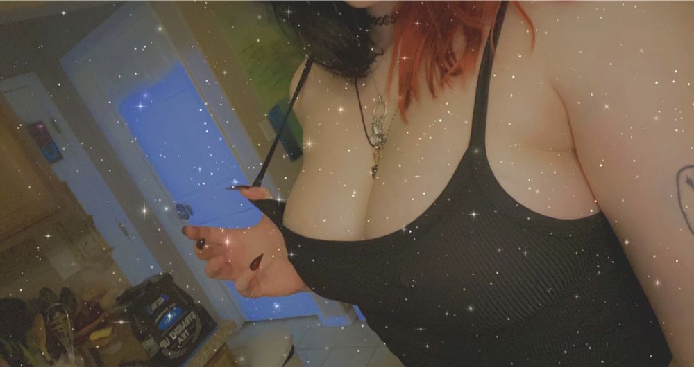 witchyybitch OnlyFans doing teen